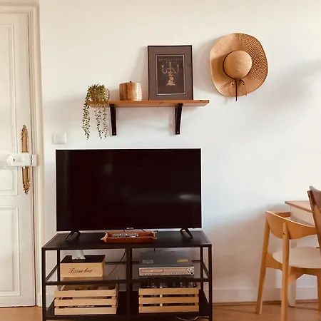 Raconte-moi Histoire Apartmán